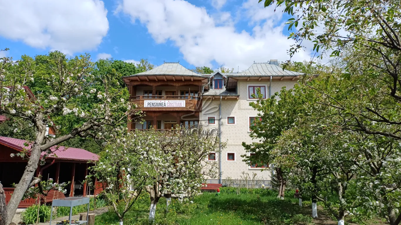 Pensiunea CRISTIAN